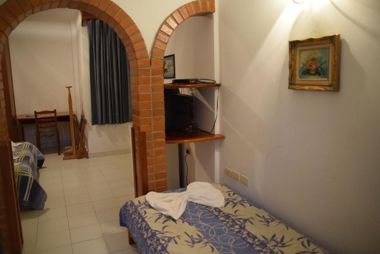Hotel Portal Del Sol Asunción Eksteriør billede
