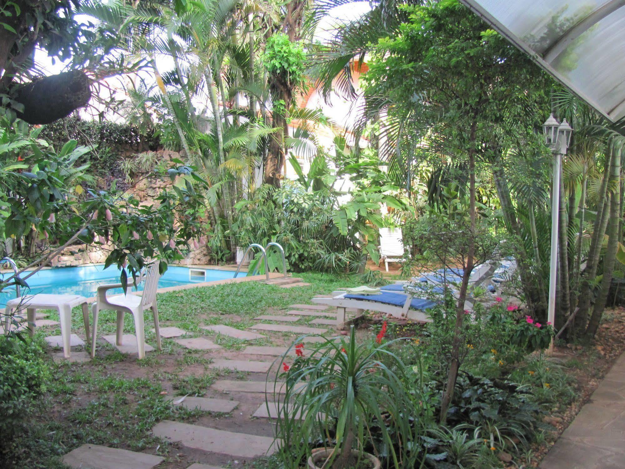 Hotel Portal Del Sol Asunción Eksteriør billede